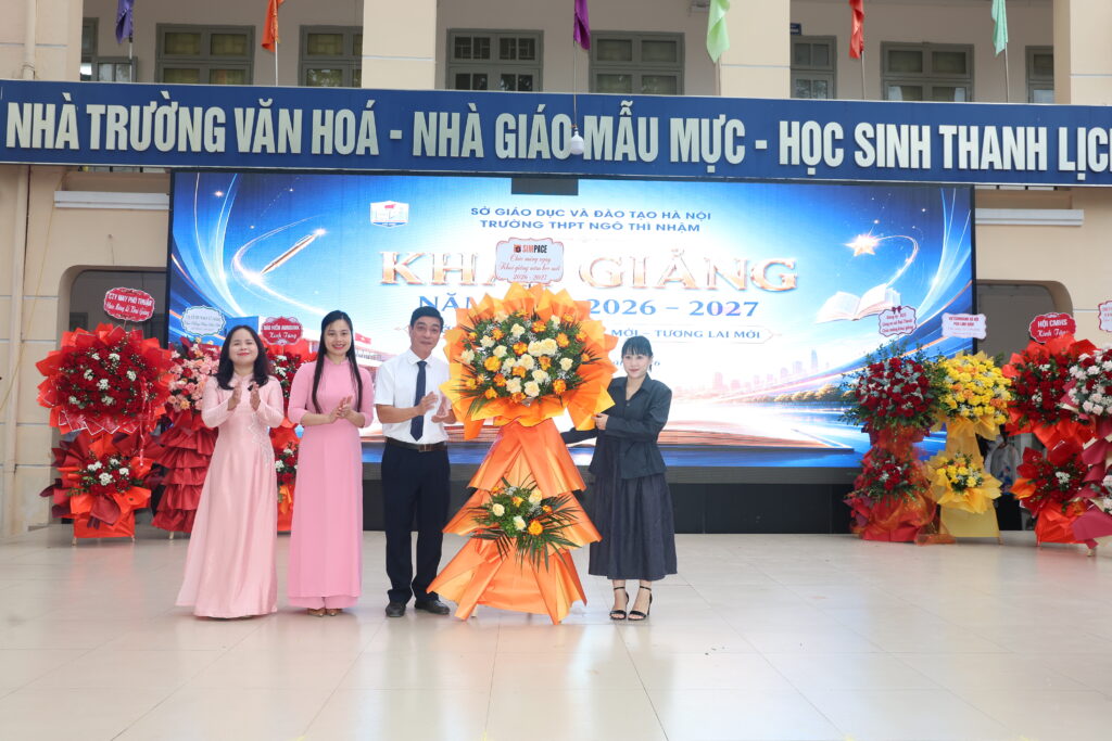 Trường THPT Ngô Thì Nhậm, Hà Nội