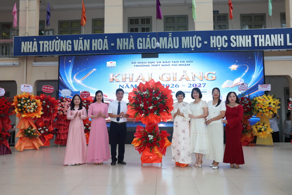 Trường THPT Ngô Thì Nhậm, Hà Nội